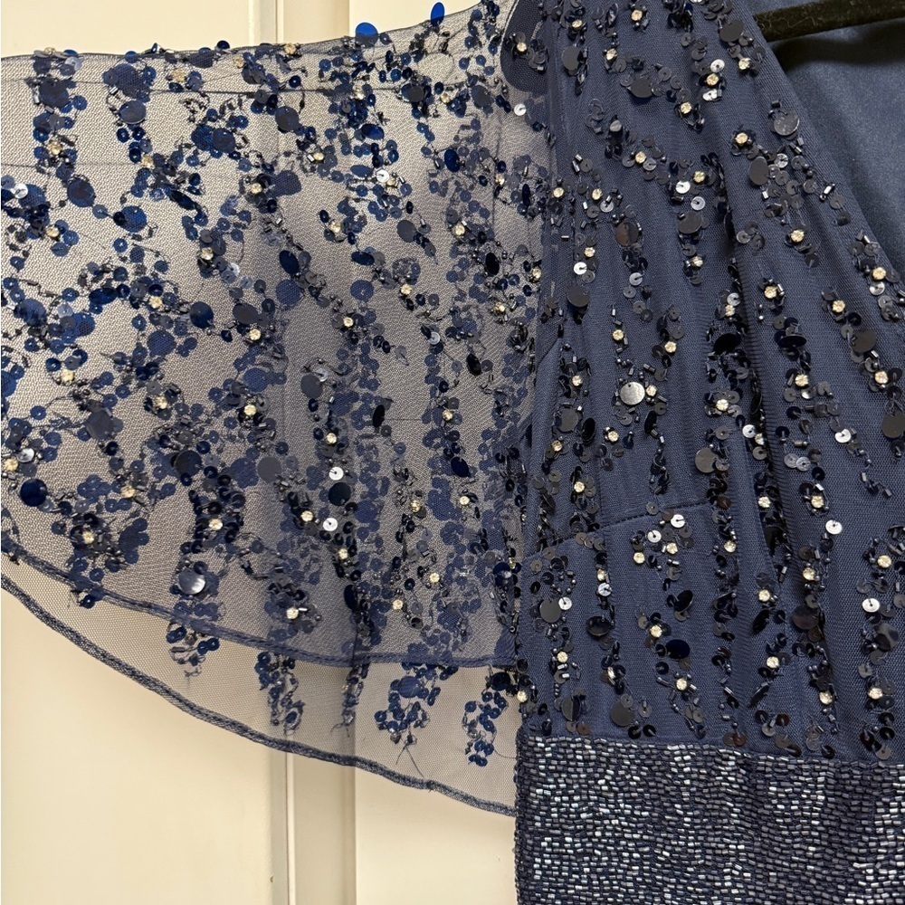 NWT | Mac Duggal Blue 93784 Midnight Blue Maxi Gown  Flutter Sleeves Size 10 - Picture 8 of 15